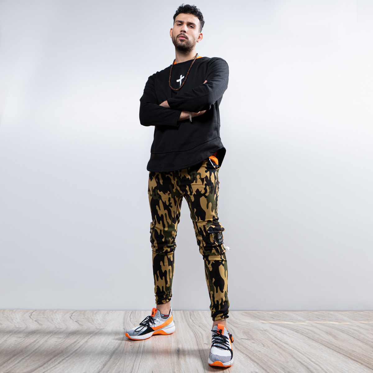 شلواراسلش خاکی طرح چیریکی مدل SEBERT