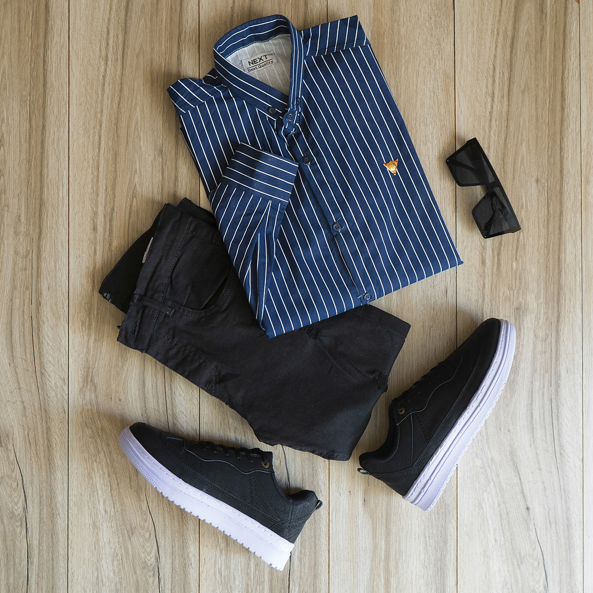 پيراهن مردانه رنگ سرمه اي مدل Nelson