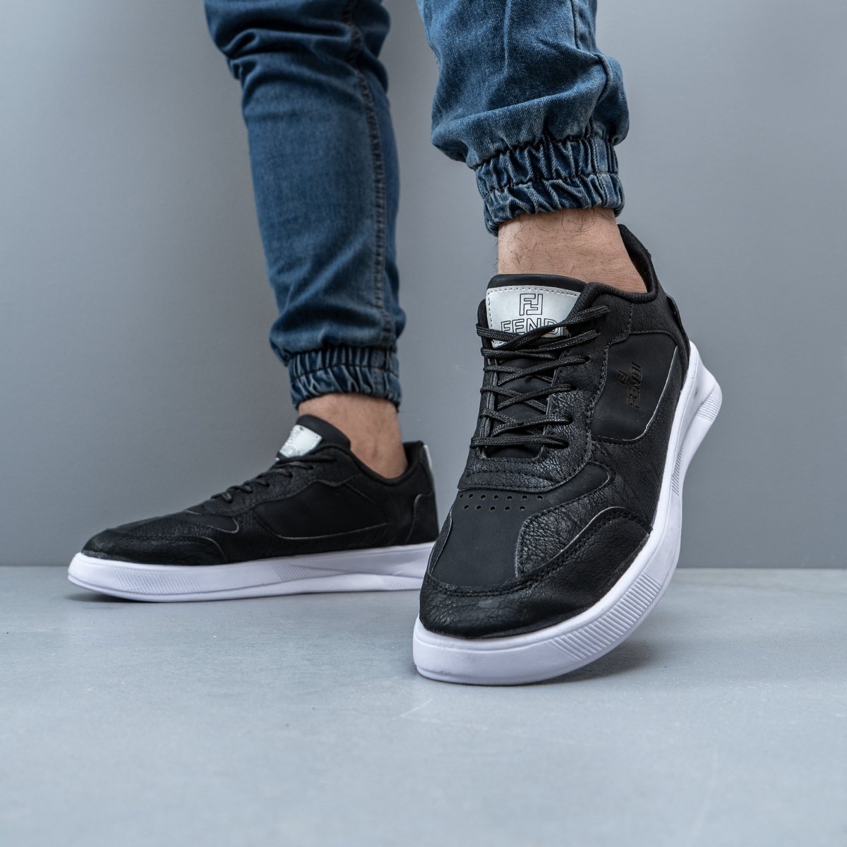 کفش فندی مشکی مردانه مدل Vidash