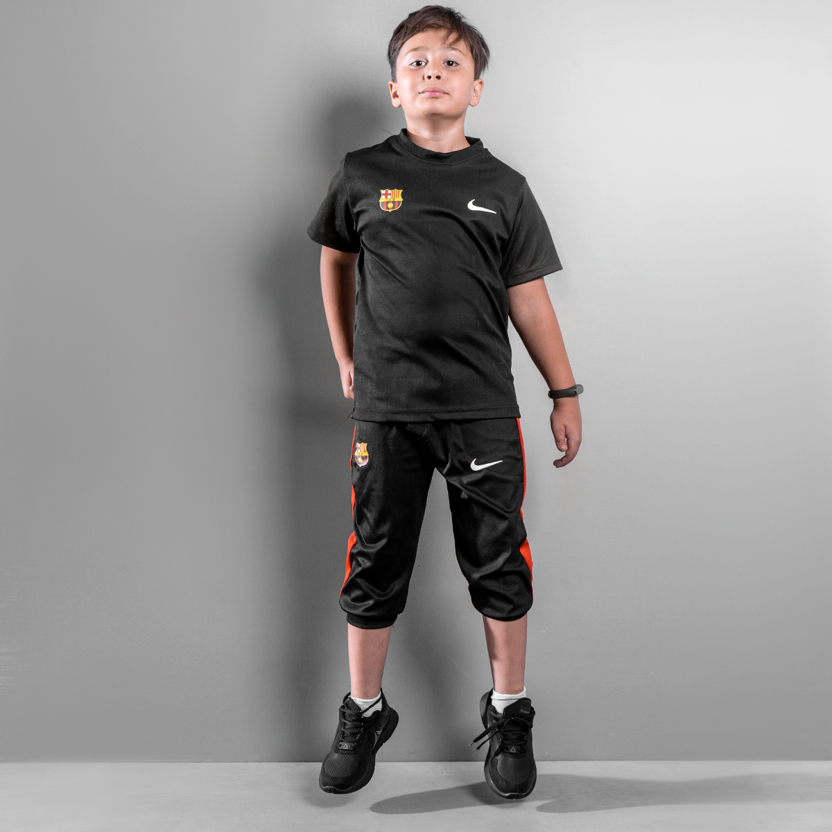 ست بچگانه تیشرت شلوارک بارسلونا مدل Z137