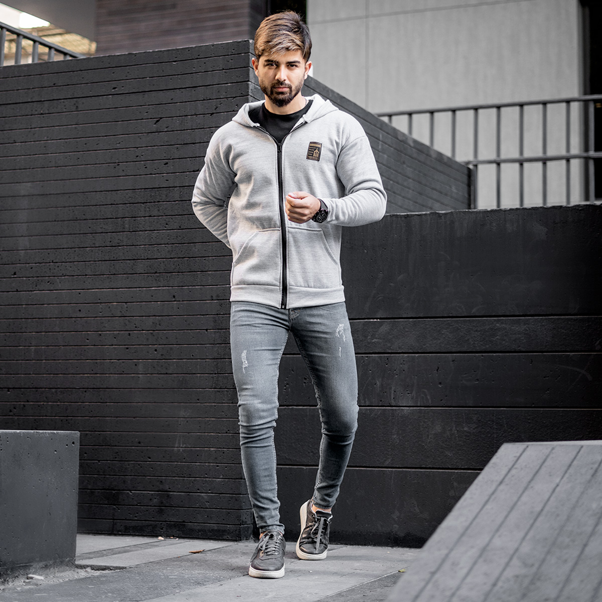 سوییشرت طوسی روشن زیپ دار مردانه مدلA2021