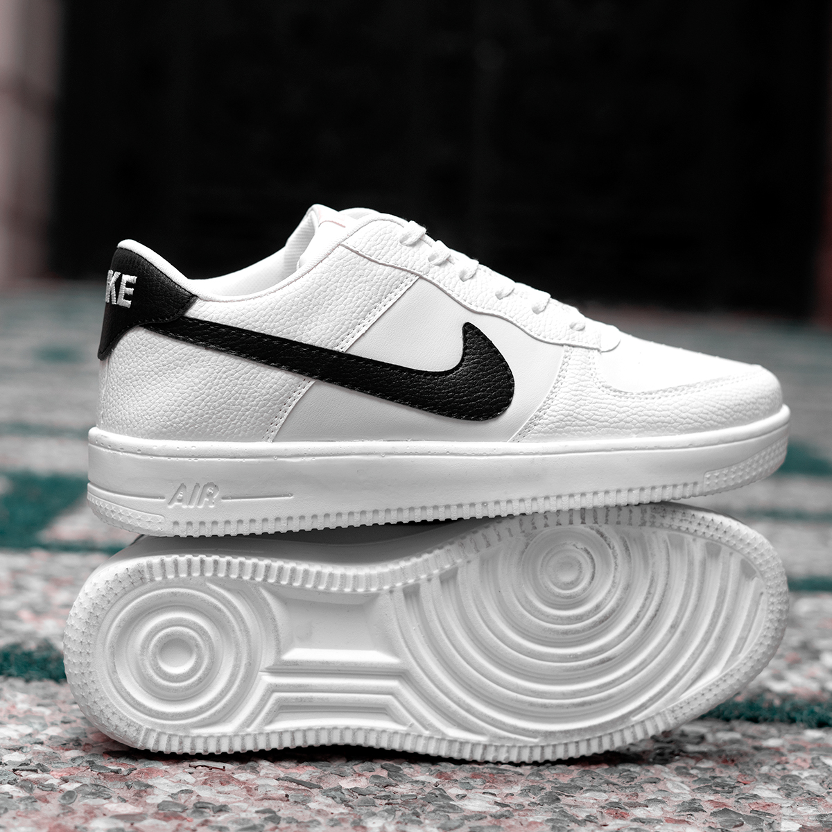 کفش مردانه نایک سفید مدل Shahin