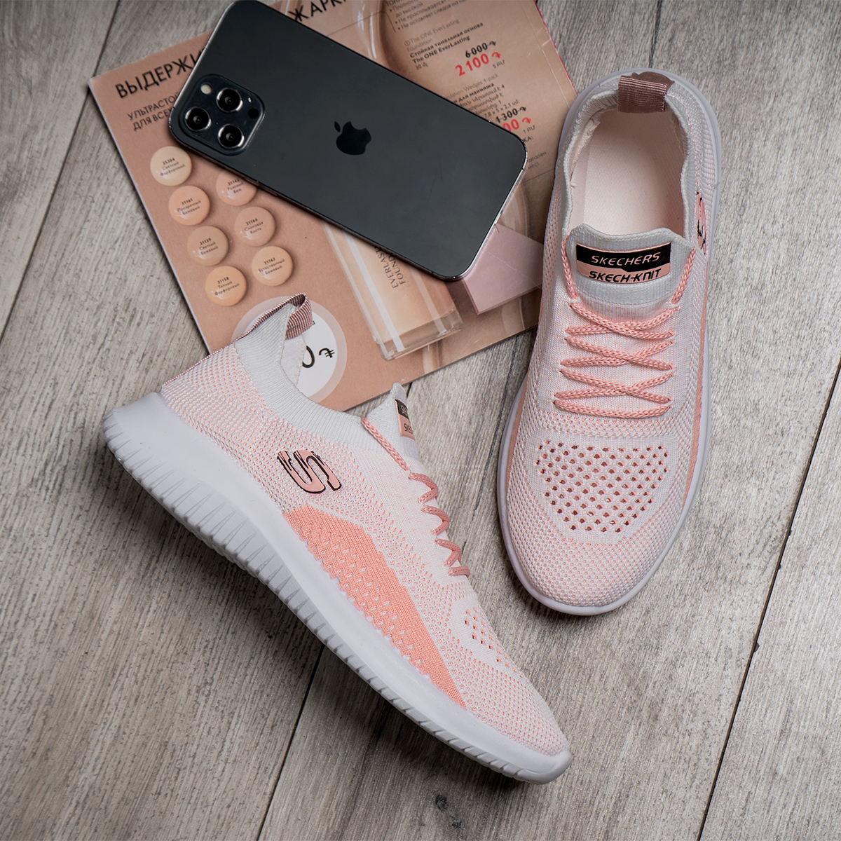 کفش ورزشی اسکیچرز زنانه صورتی مدلHoda