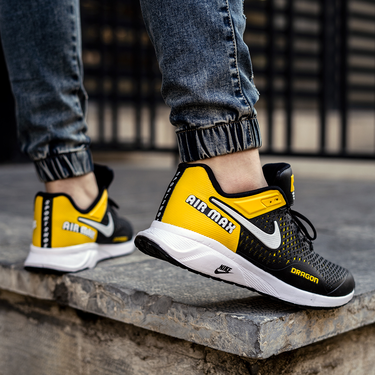 کفش ورزشی نایک مشکی زرد مردانه مدلDRAGON