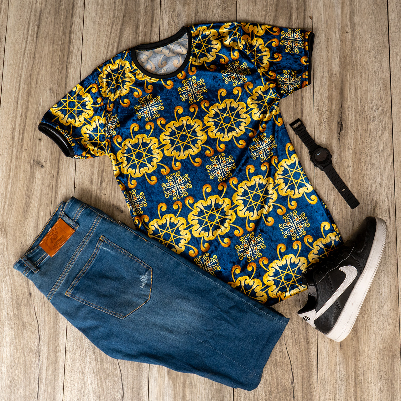 تیشرت مخمل مردانه مدل Sun