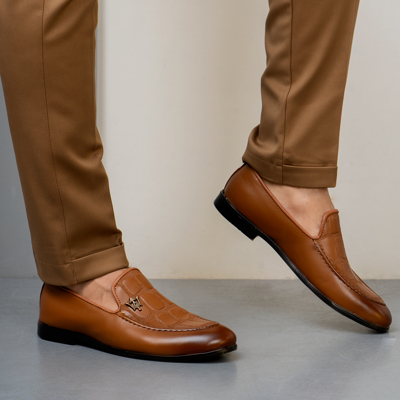 کفش کالج مازراتی عسلی طرحدار مردانه مدل Amit