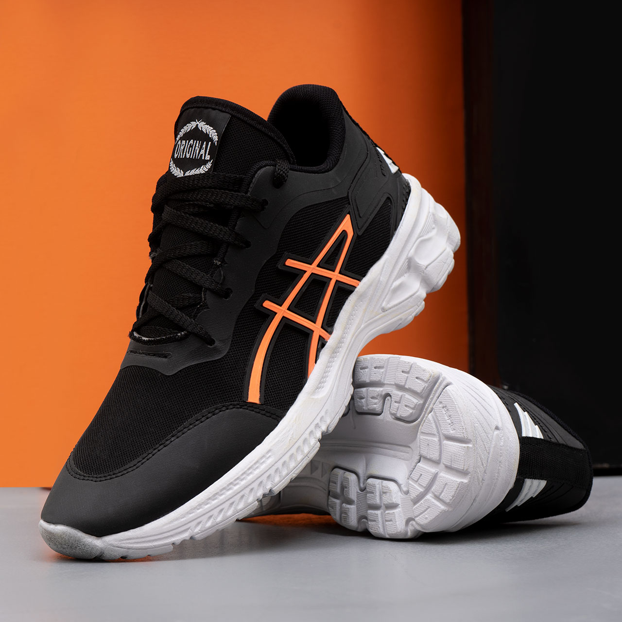 کفش ورزشی مشکی نارنجی زیره سفید مردانه مدل Rail