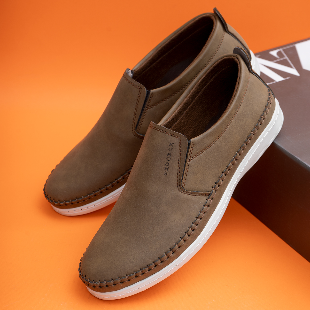 کفش تخت خاکی مردانه مدل Kurosh