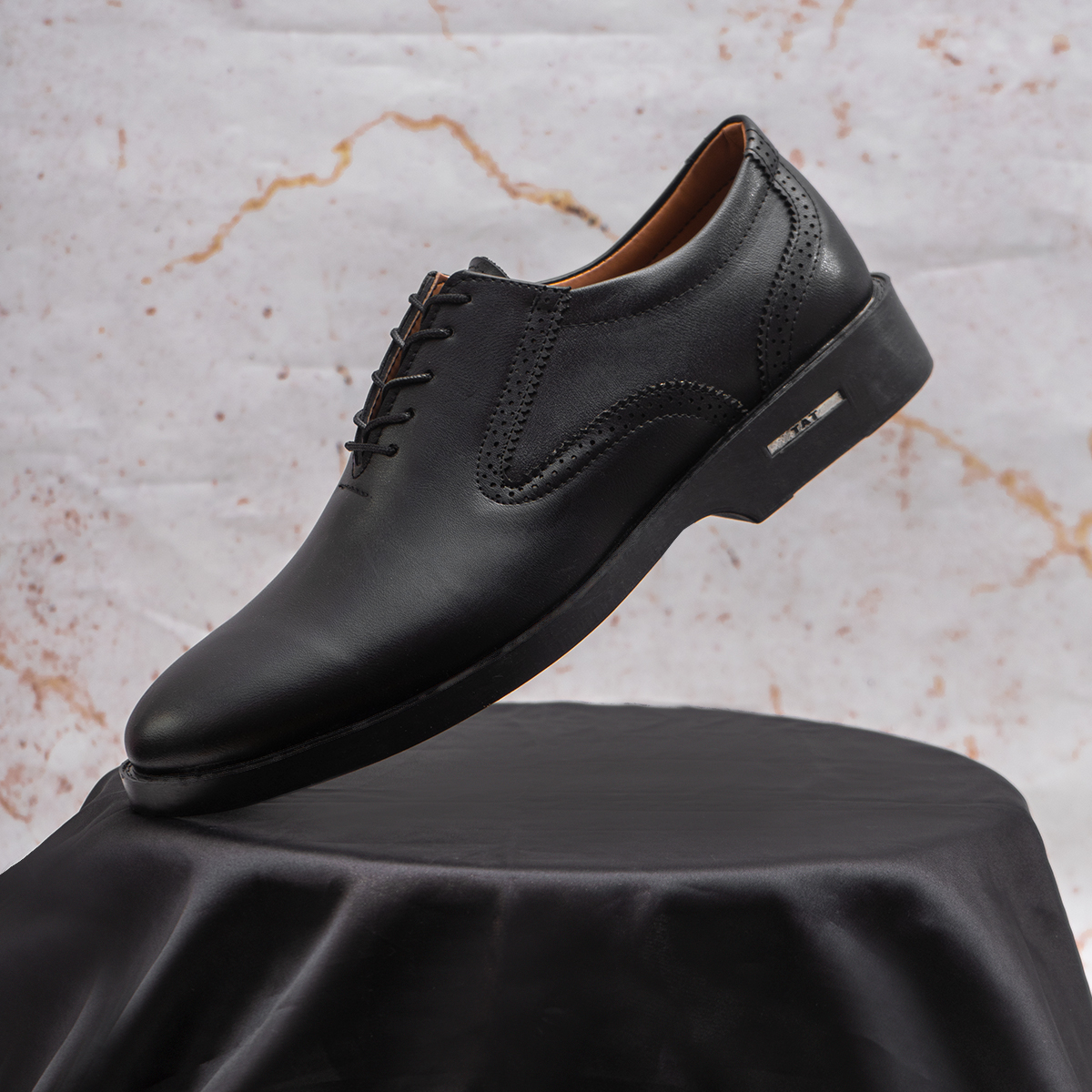 کفش رسمی مردانه مشکی مدل Tomaj