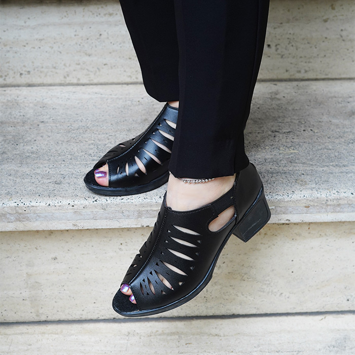 صندل زنانه مشکی مدل HELENA