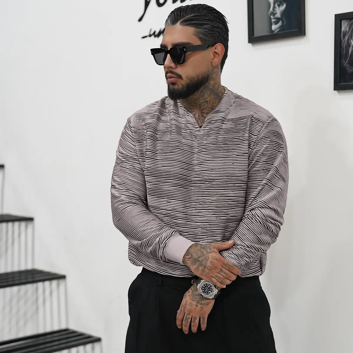 تیشرت آستین بلند یقه کوبایی طوسی تیره مدل Nivad