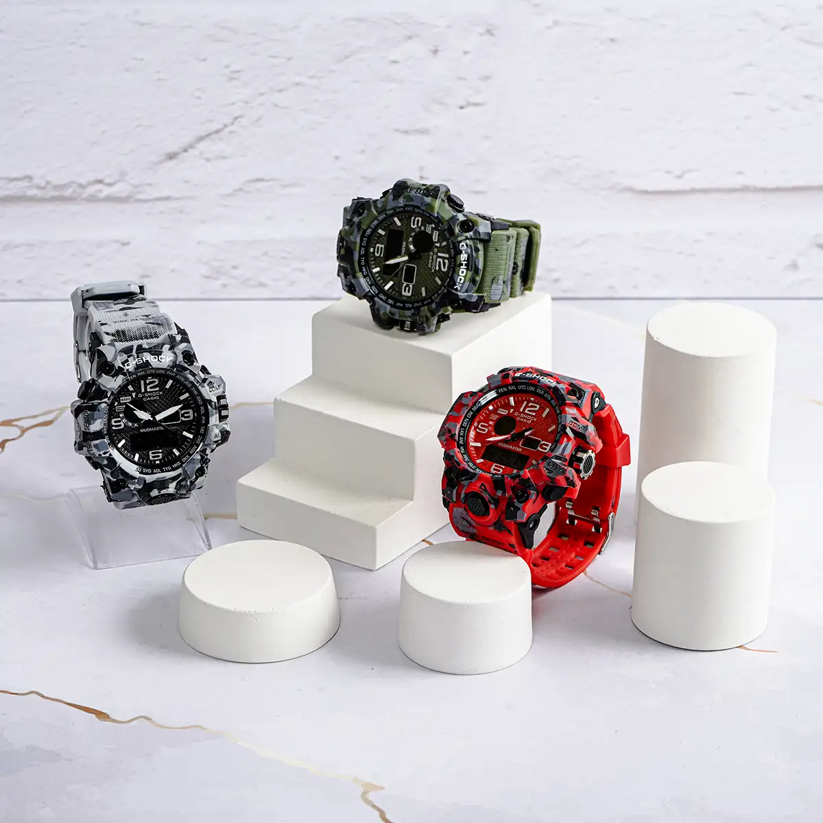 ساعت اسپرت G-SHOCK سه سنسوره طرح ارتشی قرمز Army