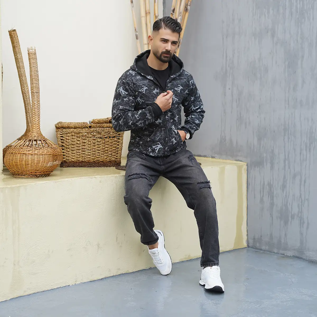 سوییشرت مردانه طرح LV مدل R63