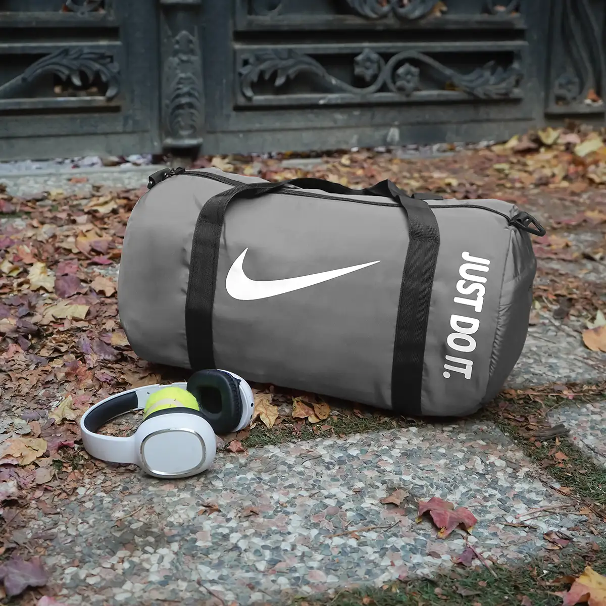 کیف ورزشی نایک طوسی مدل jenga