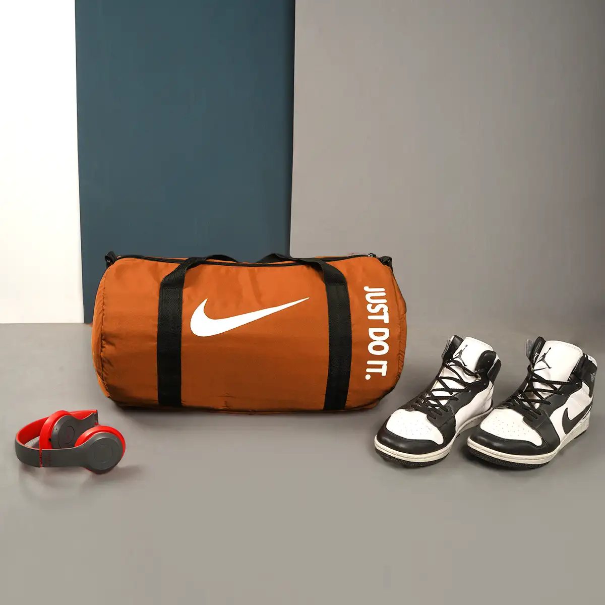 کیف ورزشی نایک قهوه ای مدل jenga