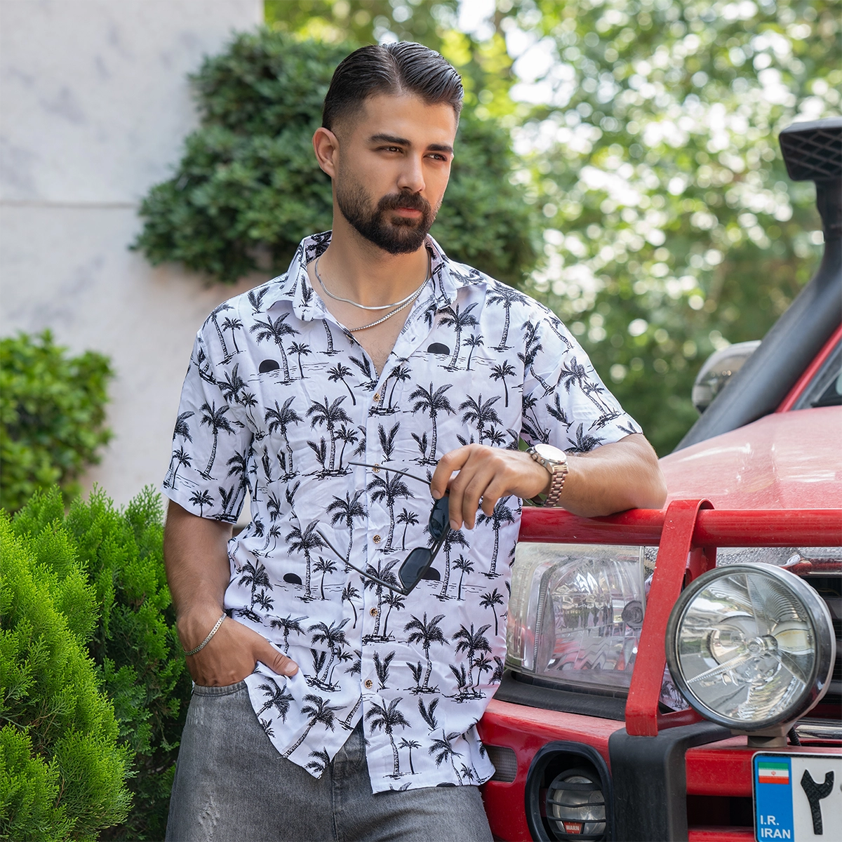 پیراهن هاوایی طرح نخل سفید مردانه مدل Lavin