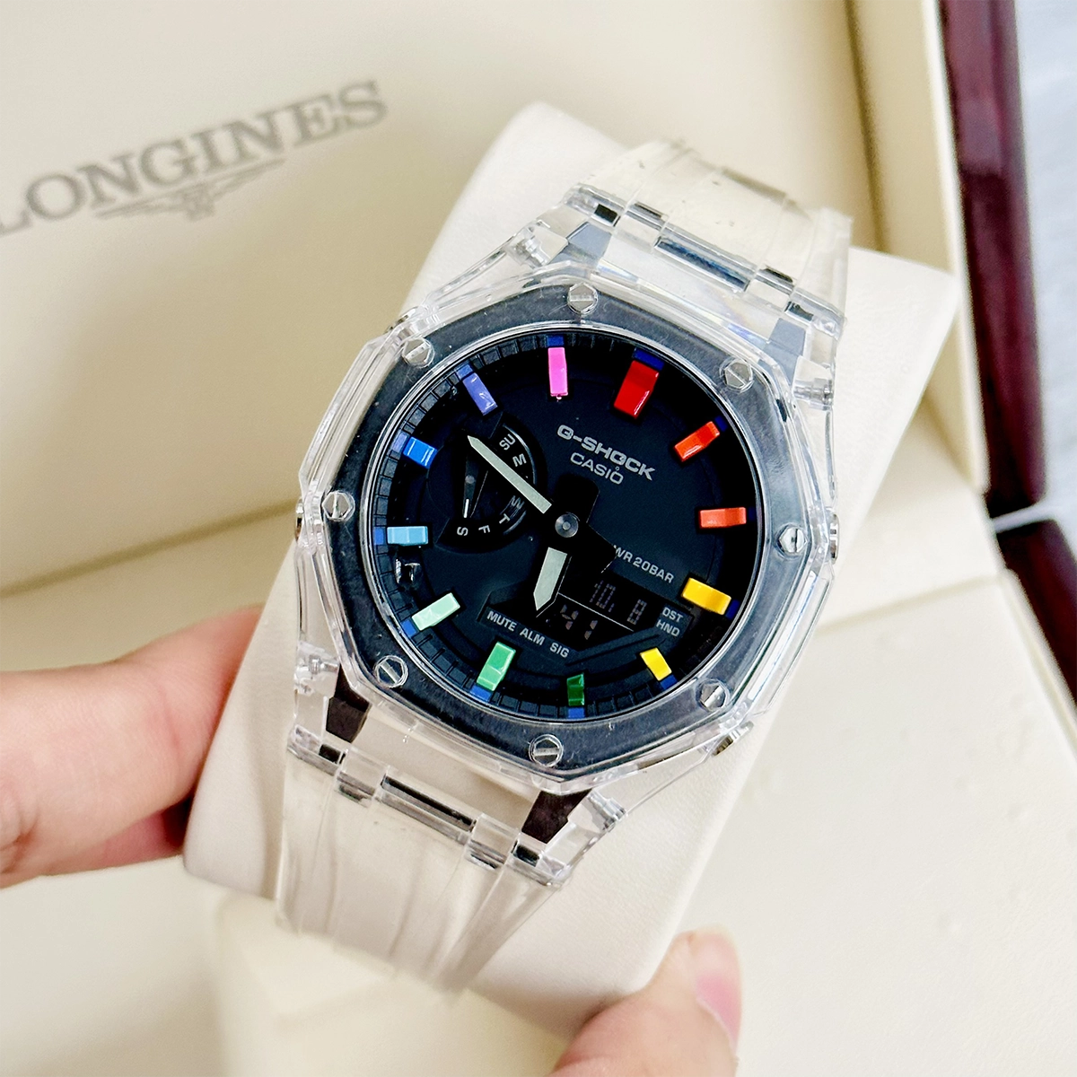 ساعت اسپرت سفید مدل G-SHOCK