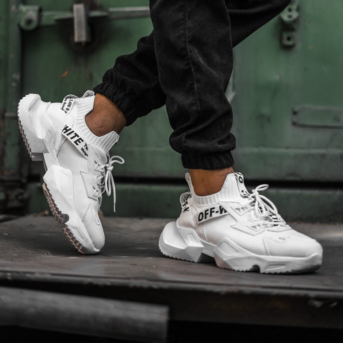 کفش ورزشی OFF WHITE مردانه سفید مدل Loka-