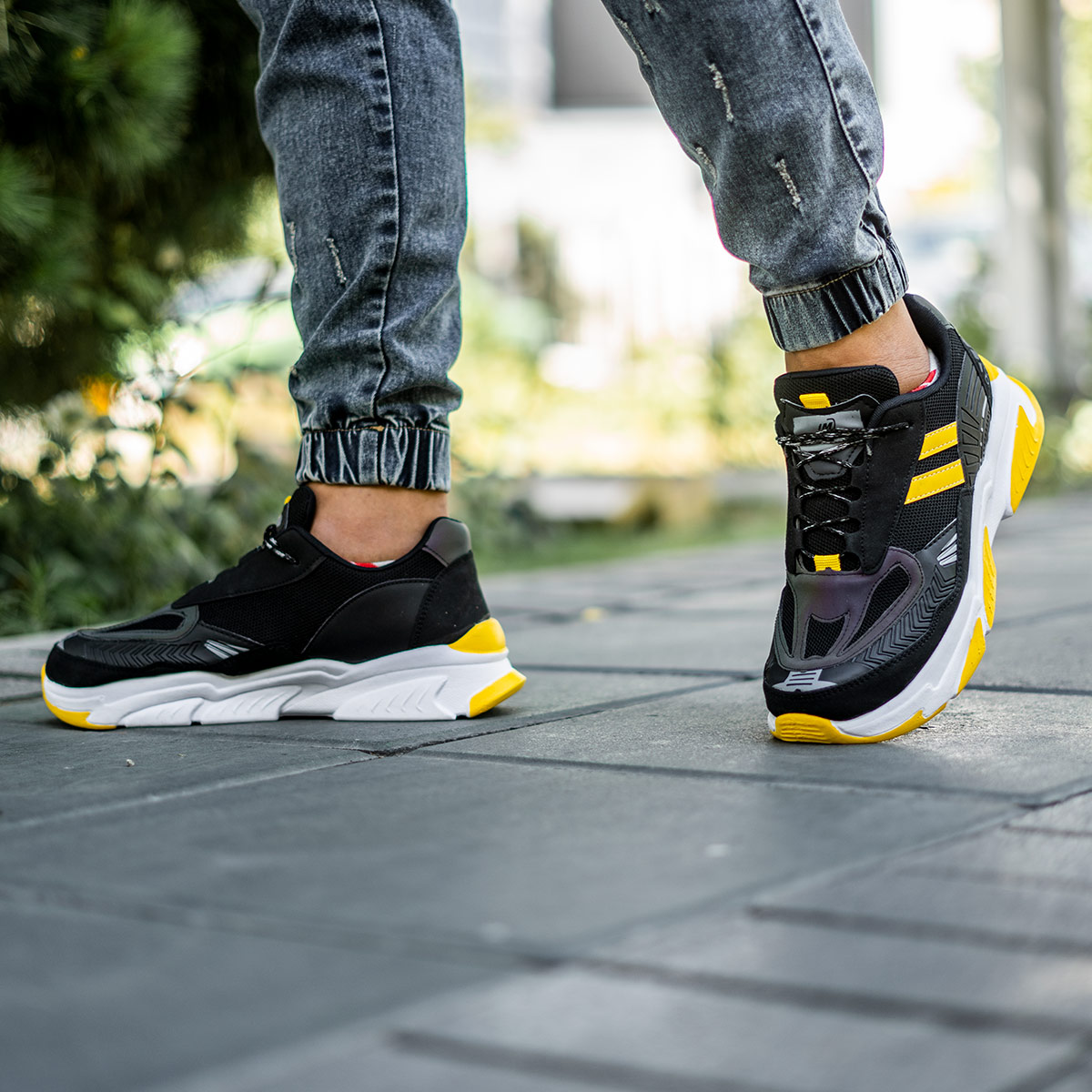 کفش ورزشی Adidas مردانه مشکی مدل Arnold