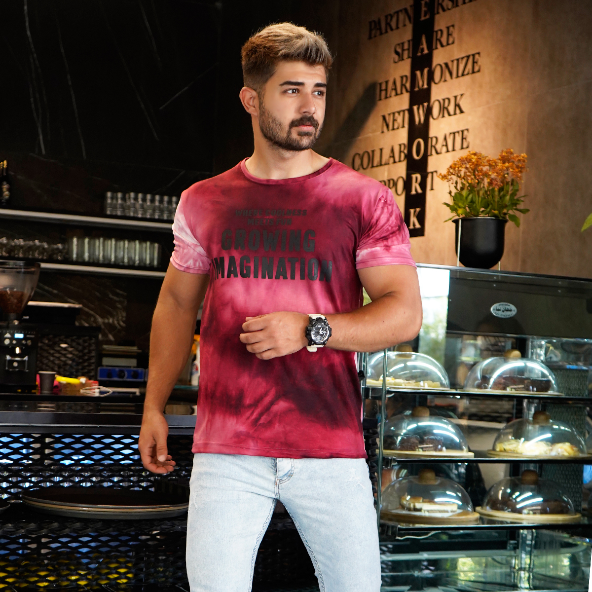 تیشرت مردانه ابر و بادی قرمز مدل windy